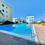Lejlighed Mountain, Pool & Sea